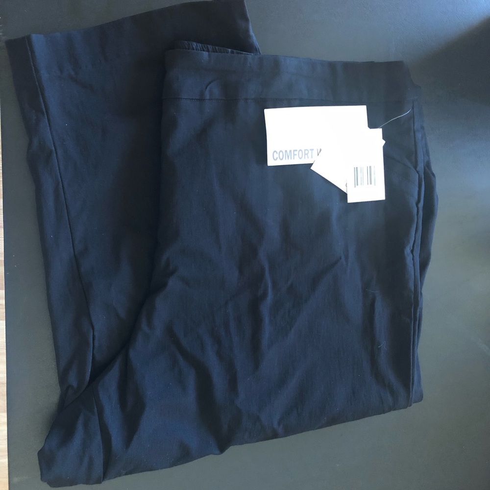 Black Prophecy stretch capris 24W